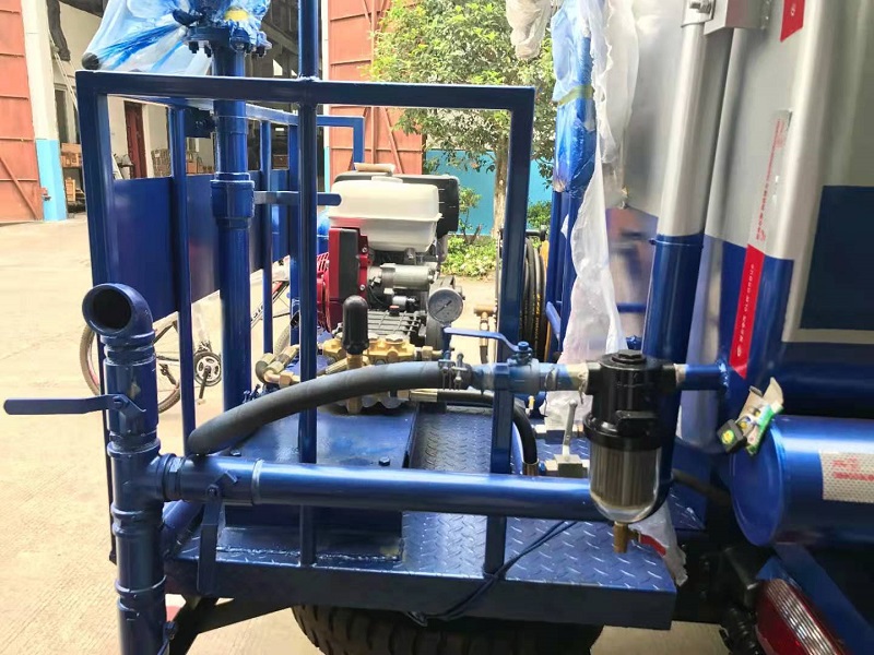 年關(guān)將至：廣州客戶(hù)灑水車(chē)改裝沖洗車(chē)方案