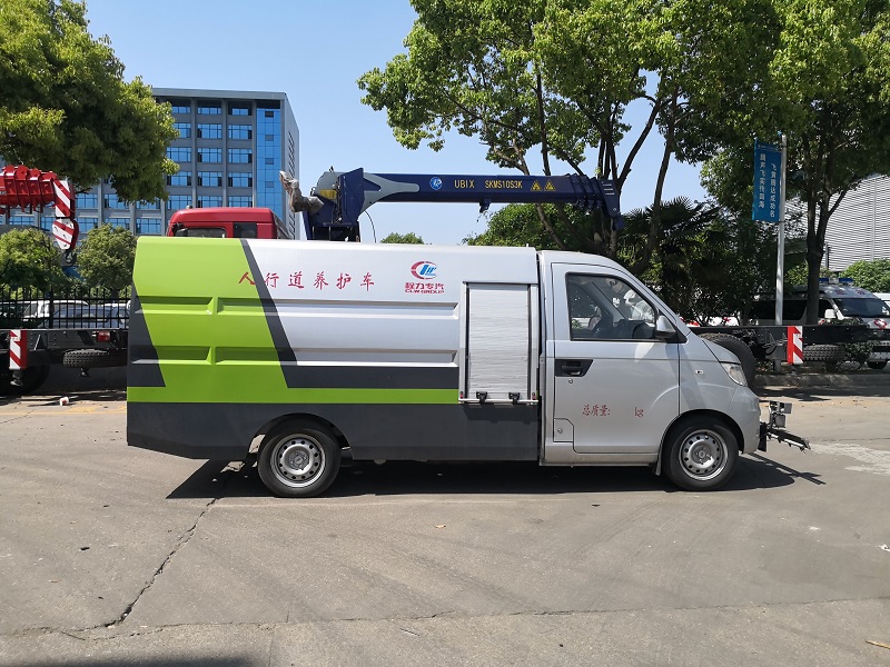 小型路面養(yǎng)護(hù)車(chē)，清洗車(chē)，消殺車(chē) 車(chē)型資料