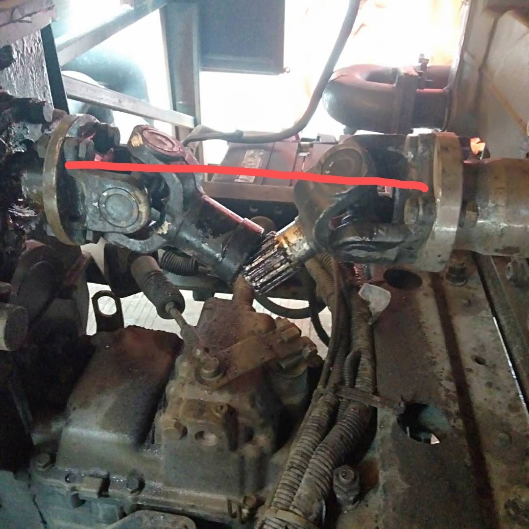 吸污車(chē)維修百科—吸污傳動(dòng)軸更換方式